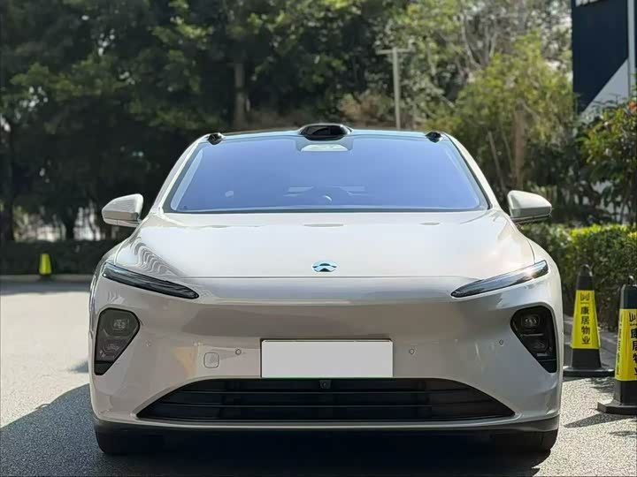 Фото 2 - Nio ET7