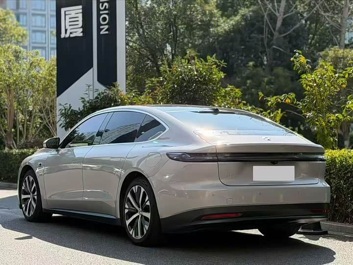 Фото 8 - Nio ET7