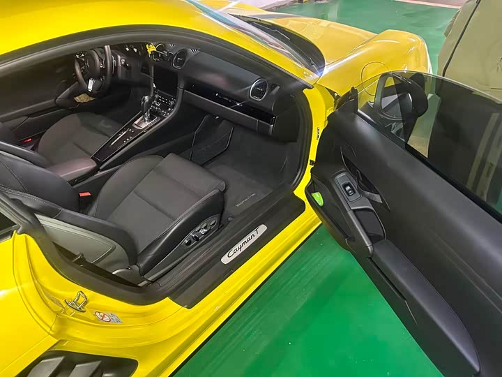 Фото 9 - Porsche 718