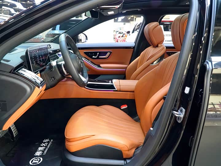 Фото 8 - Mercedes-Benz S-Class