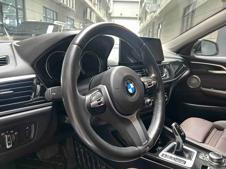 Фото 4 - BMW 1 Series