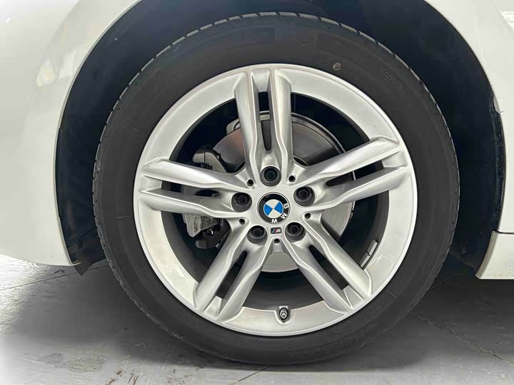 Фото 6 - BMW 1 Series