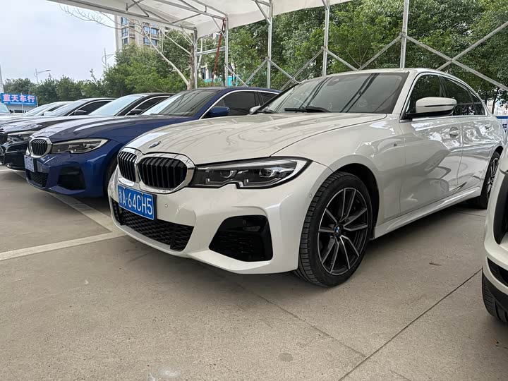 Фото 1 - BMW 3 Series