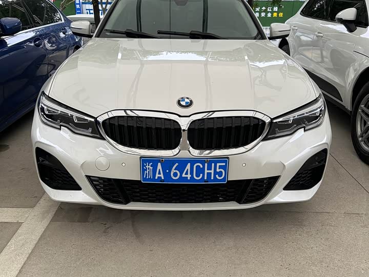 Фото 2 - BMW 3 Series