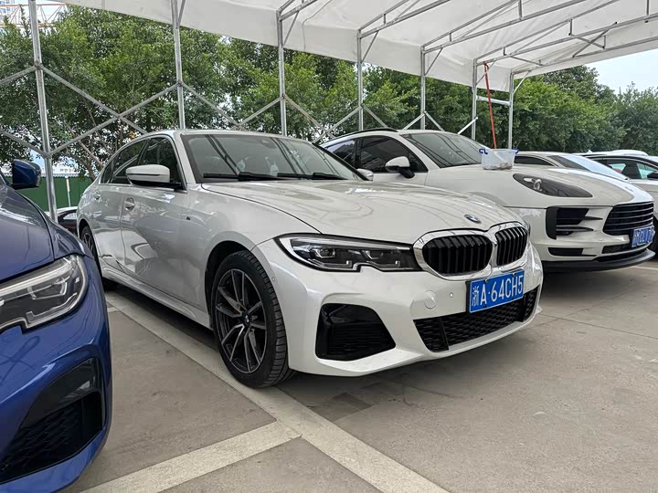 Фото 3 - BMW 3 Series