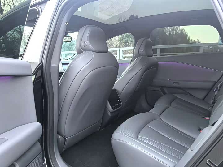 Фото 2 - XPeng F57