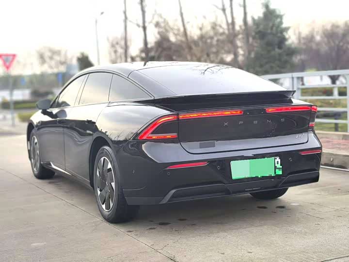 Фото 8 - XPeng F57