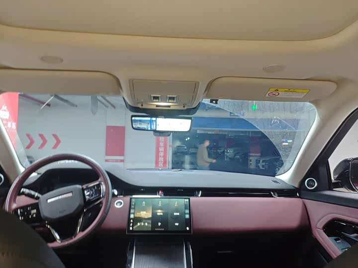 Фото 9 - Land Rover Range Rover Evoque L