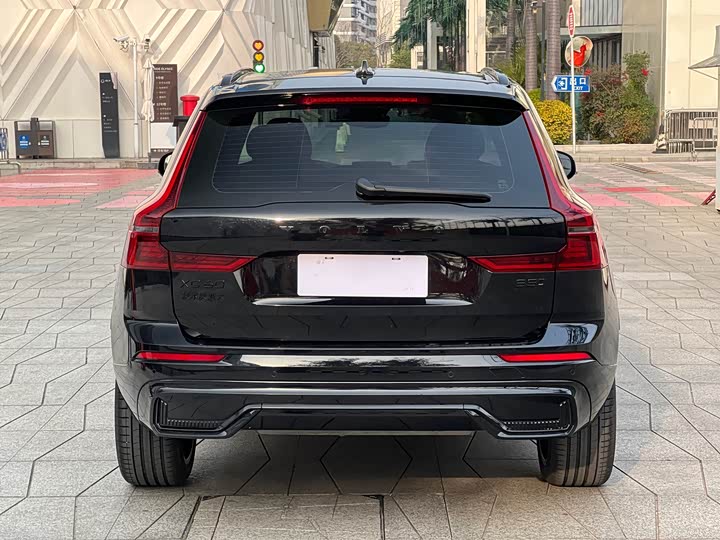 Фото 5 - Volvo XC60