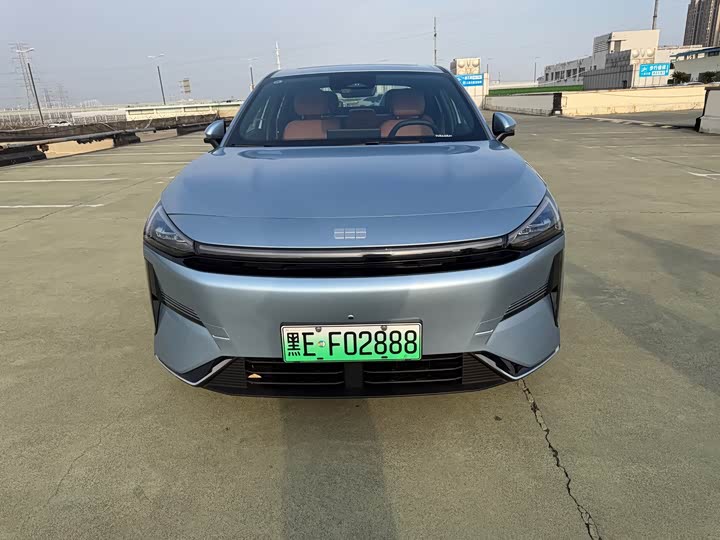 Фото 2 - Geely Galaxy L6