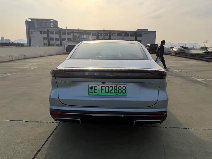 Фото 6 - Geely Galaxy L6