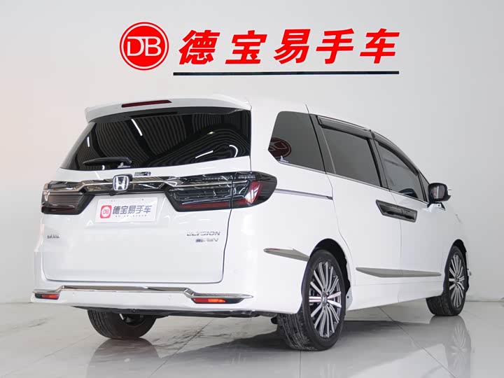 Фото 5 - Honda Elysion