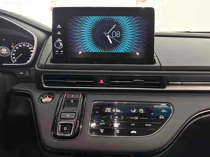 Фото 9 - Honda Elysion