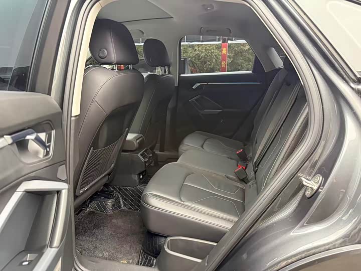 Фото 8 - Audi Q3 Sportback