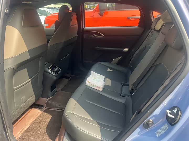 Фото 5 - Changan Eado Plus