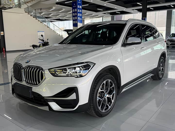 Фото 1 - BMW X1