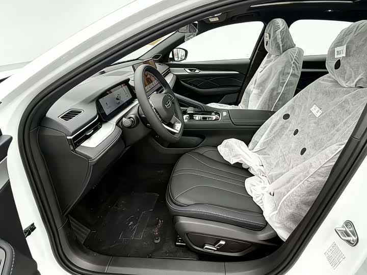 Фото 7 - Geely Preface