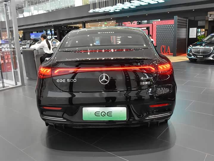 Фото 9 - Mercedes-Benz EQE