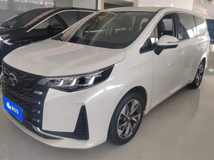 Фото 1 - GAC Trumpchi M6