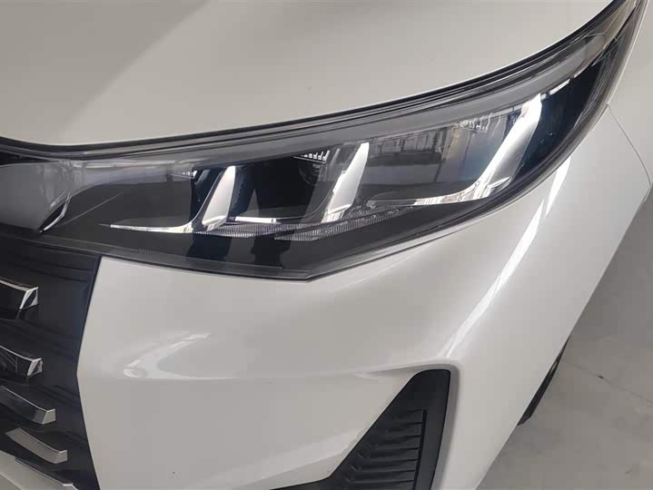 Фото 5 - GAC Trumpchi M6