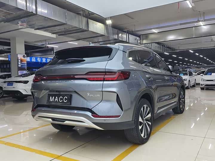 Фото 4 - BYD Song Plus