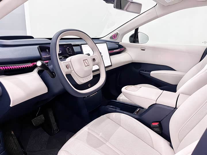 Фото 7 - Zeekr X