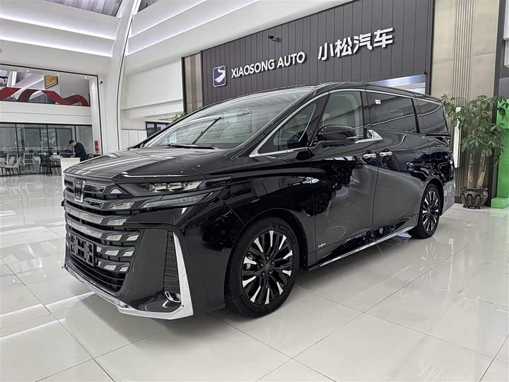 Фото 1 - Toyota Vellfire