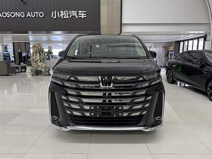 Фото 3 - Toyota Vellfire