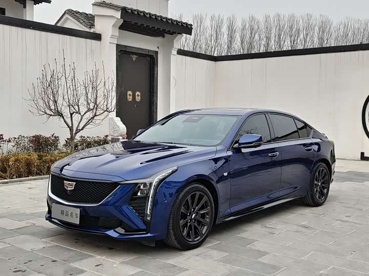 Фото 1 - Cadillac CT5