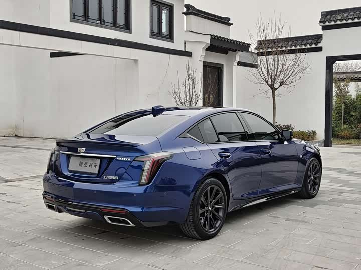 Фото 6 - Cadillac CT5
