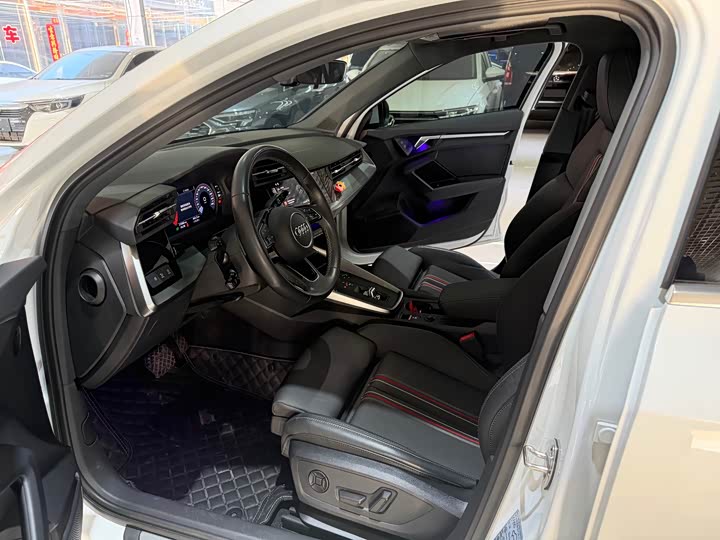 Фото 7 - Audi A3