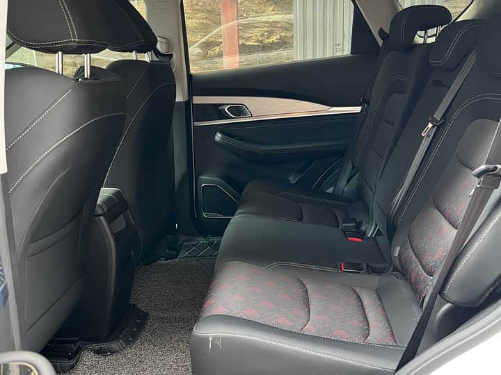 Фото 7 - Jetour X70