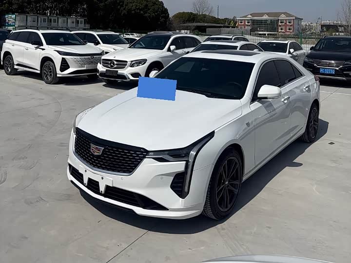 Фото 1 - Cadillac CT4