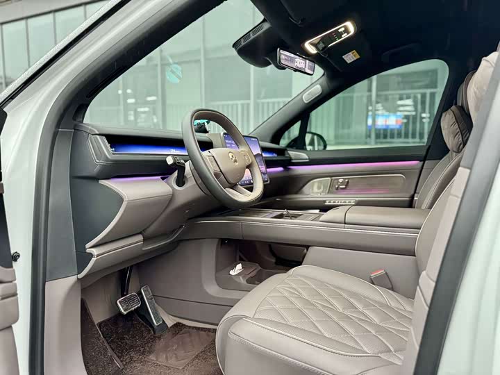 Фото 5 - Nio ES8