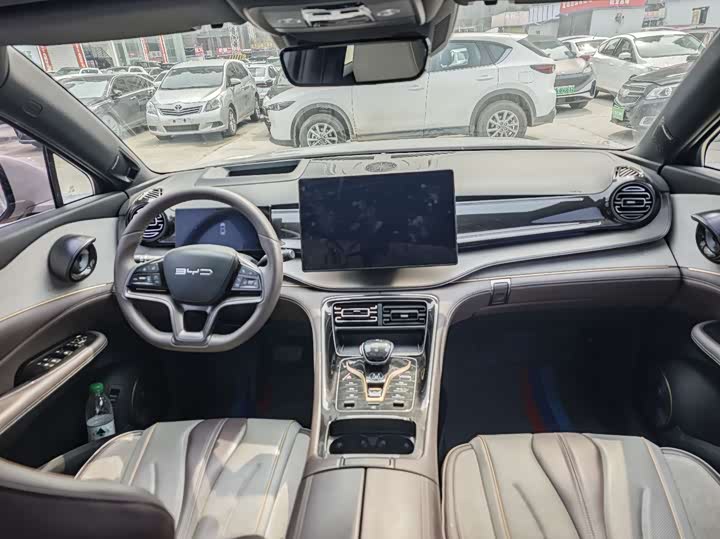 Фото 4 - BYD Frigate 07