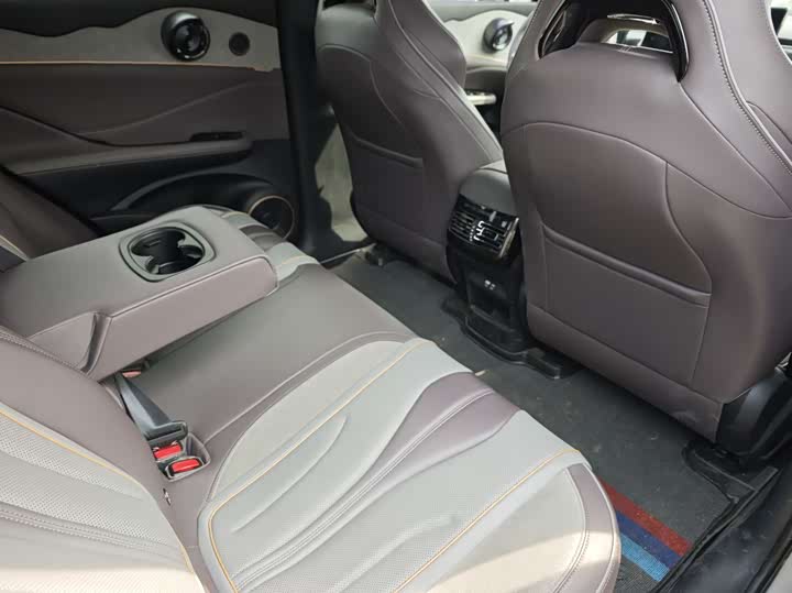 Фото 6 - BYD Frigate 07