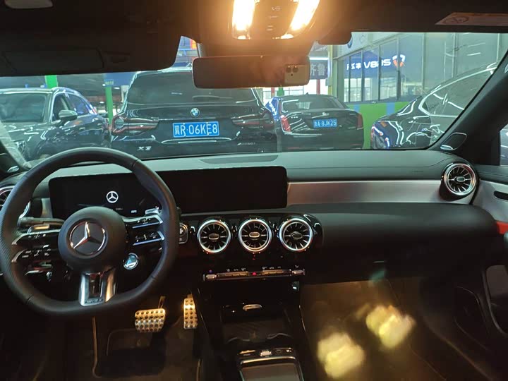 Фото 3 - Mercedes-Benz CLA-Class AMG