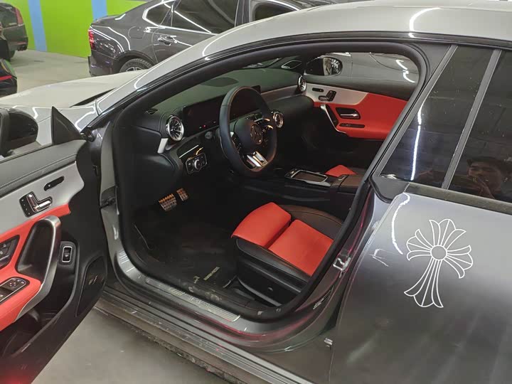 Фото 4 - Mercedes-Benz CLA-Class AMG