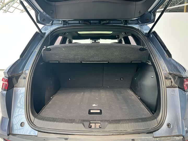 Photo 9 - BYD Song Pro Hybrid