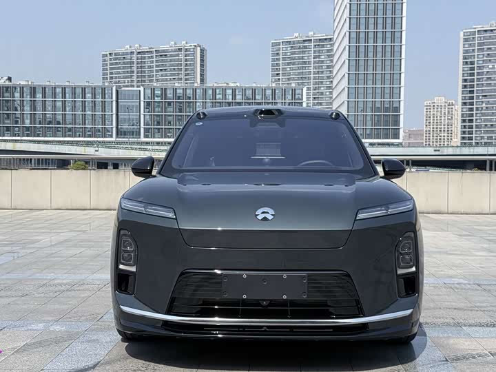 Фото 2 - Nio ES8