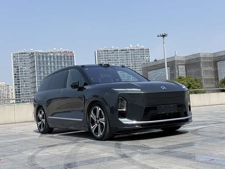 Фото 3 - Nio ES8