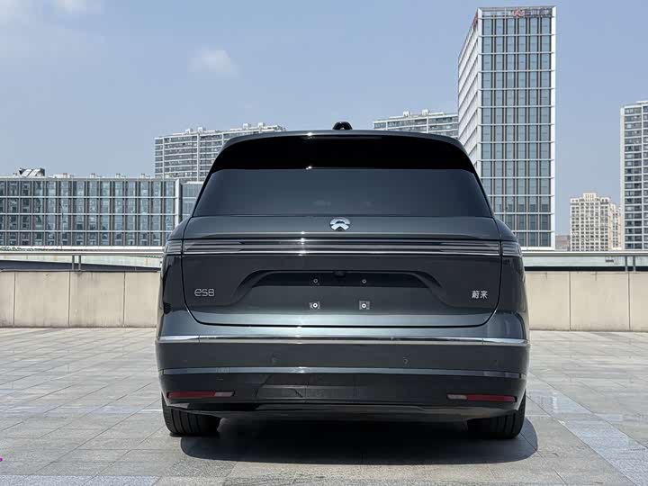 Фото 6 - Nio ES8