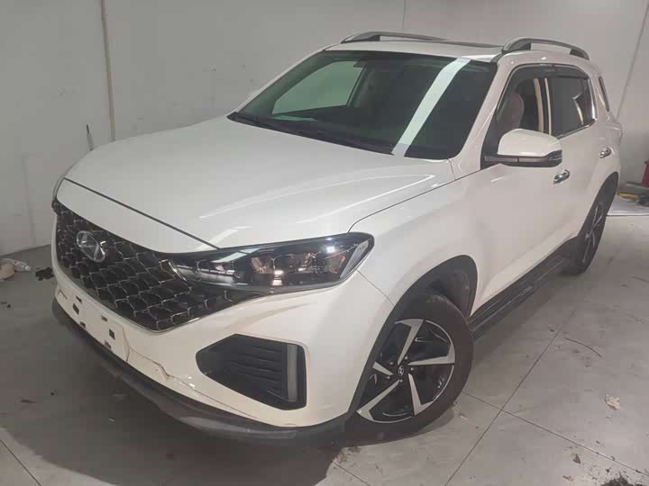 Photo 1 - Hyundai ix35 (Mufasa)