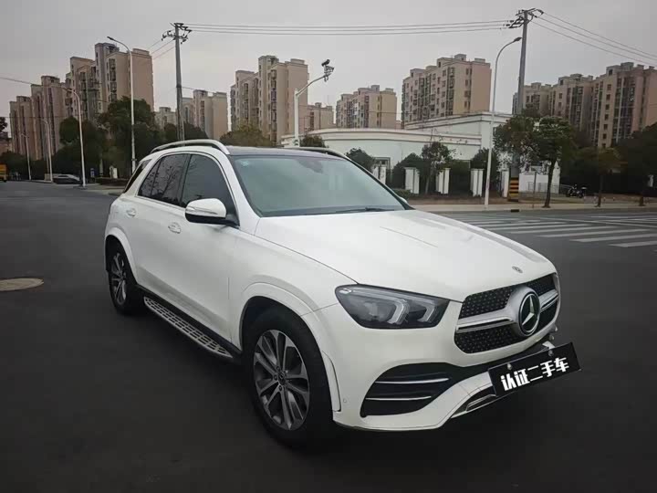 Фото 2 - Mercedes-Benz GLE-Class
