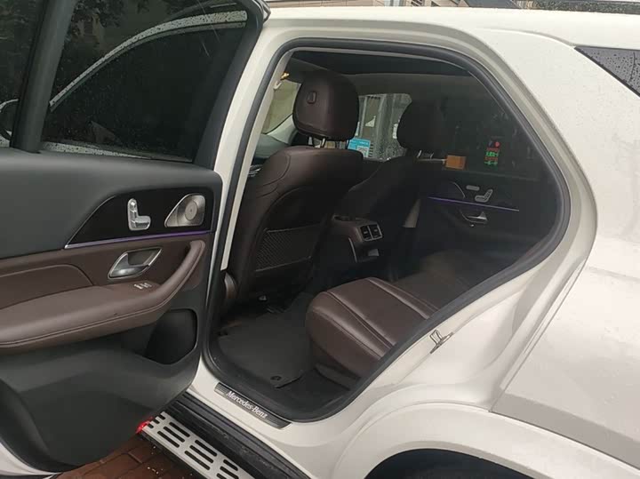 Фото 8 - Mercedes-Benz GLE-Class
