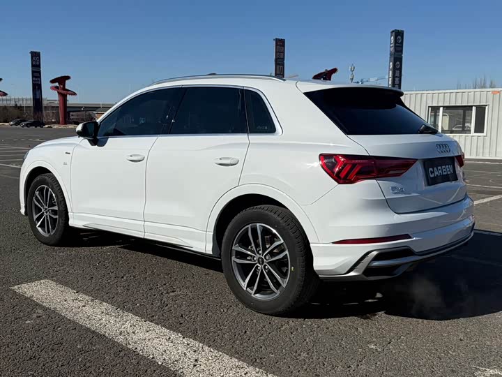 Фото 5 - Audi Q3 Sportback