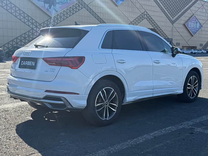 Фото 7 - Audi Q3 Sportback