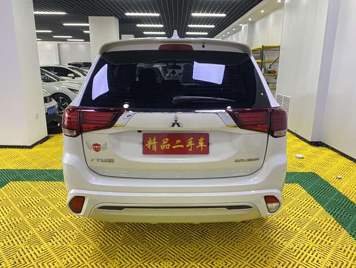Mitsubishi Outlander 2021 2021款 2.0L 两驱畅行版 5座