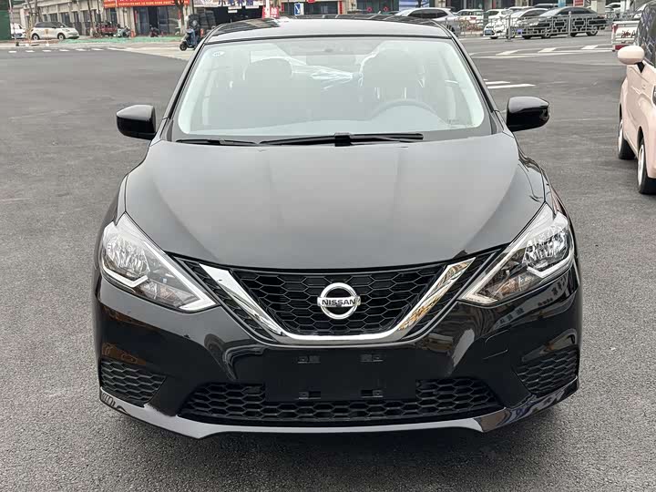 Фото 2 - Nissan Sylphy