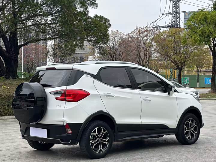 Фото 8 - BYD Yuan Pro